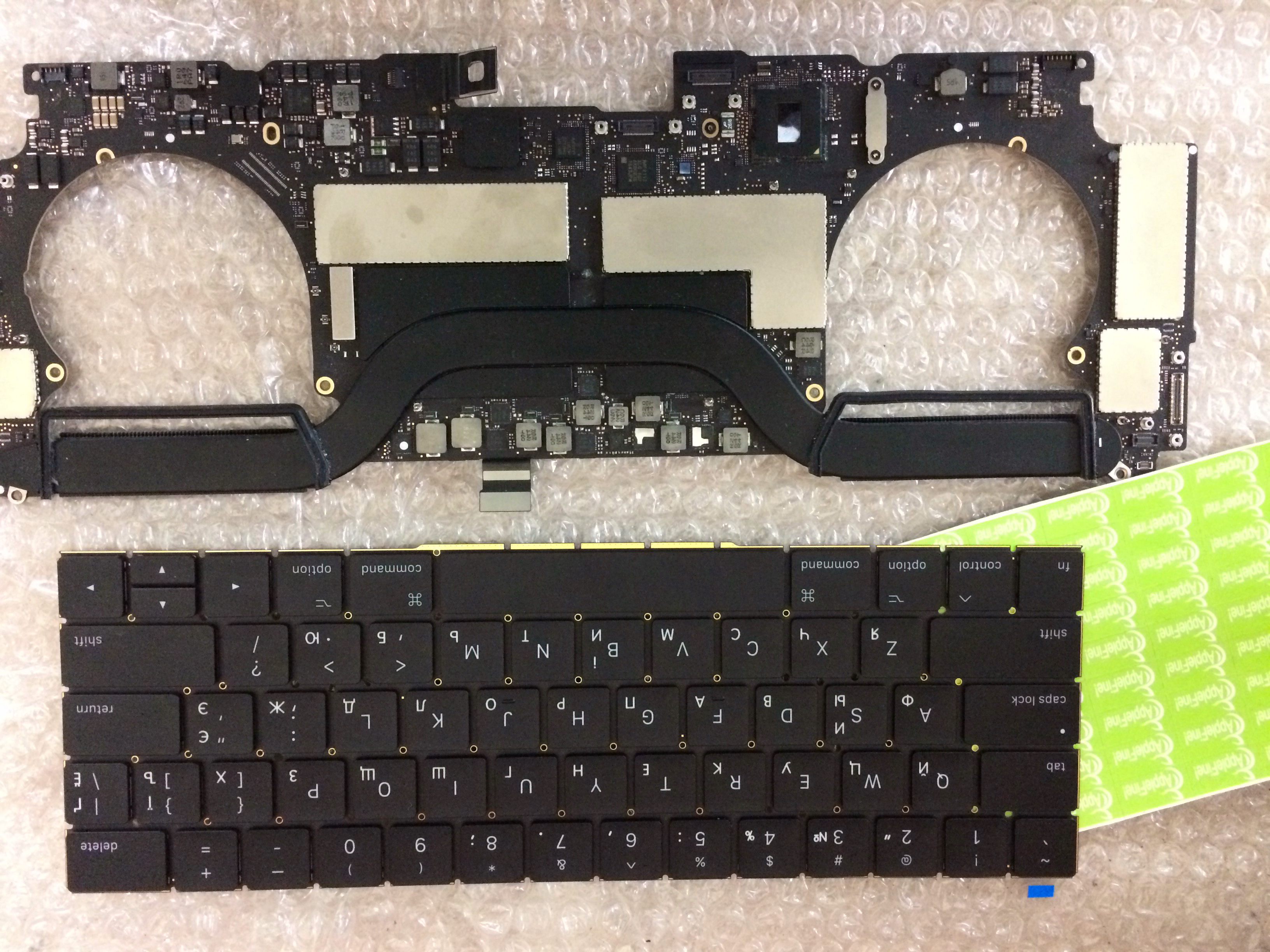 Замена новой клавиатуры MacBook Pro A1707 Днепр